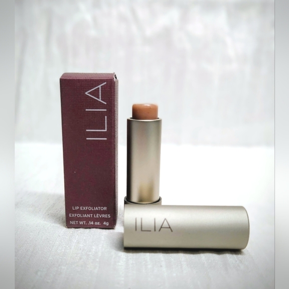 ILIA BALMY NIGHTS - LIP EXFOLIATOR - Picture 1 of 5